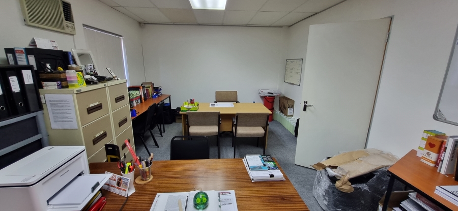 To Let commercial Property for Rent in Marconi Beam Industria Western Cape